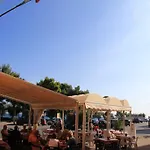 Azzurra Biricchina