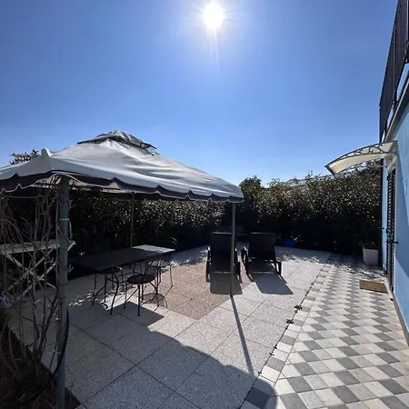 Фермерский дом Azzurra Biricchina *