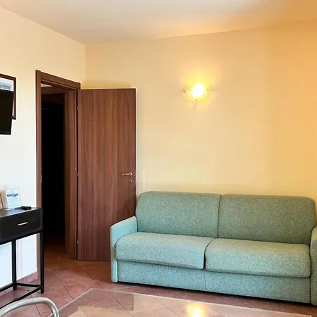 Azzurra Biricchina Фермерский дом *