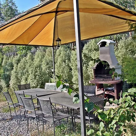 阿苏拉布瑞齐纳农家乐 *