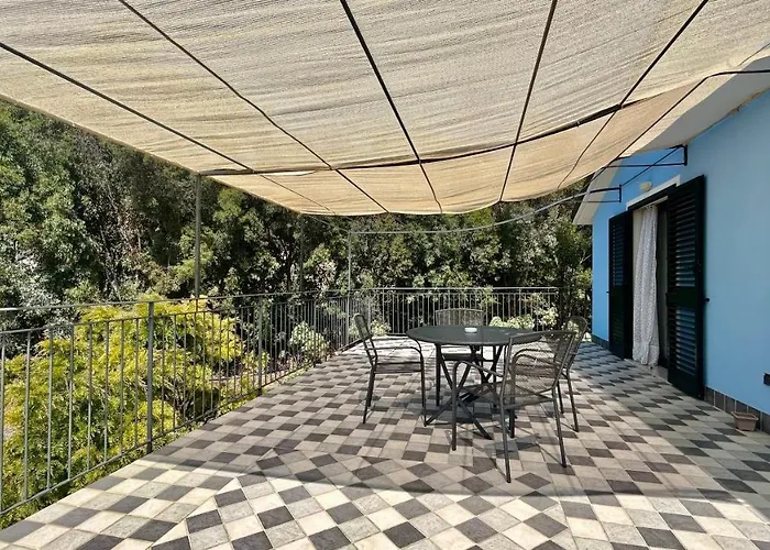 Azzurra Biricchina Agroturismo Riva Ligure