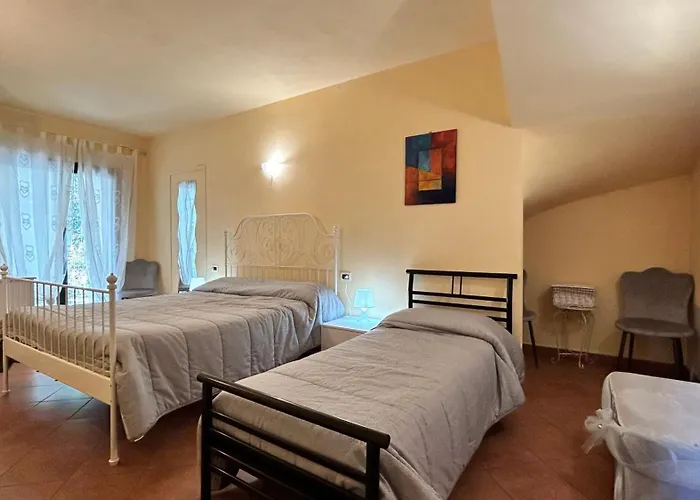 Farm stay Agriturismo Azzurra Biricchina