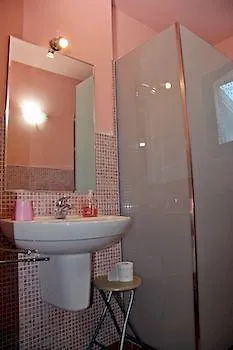 Agriturismo Azzurra Biricchina Farm stay *